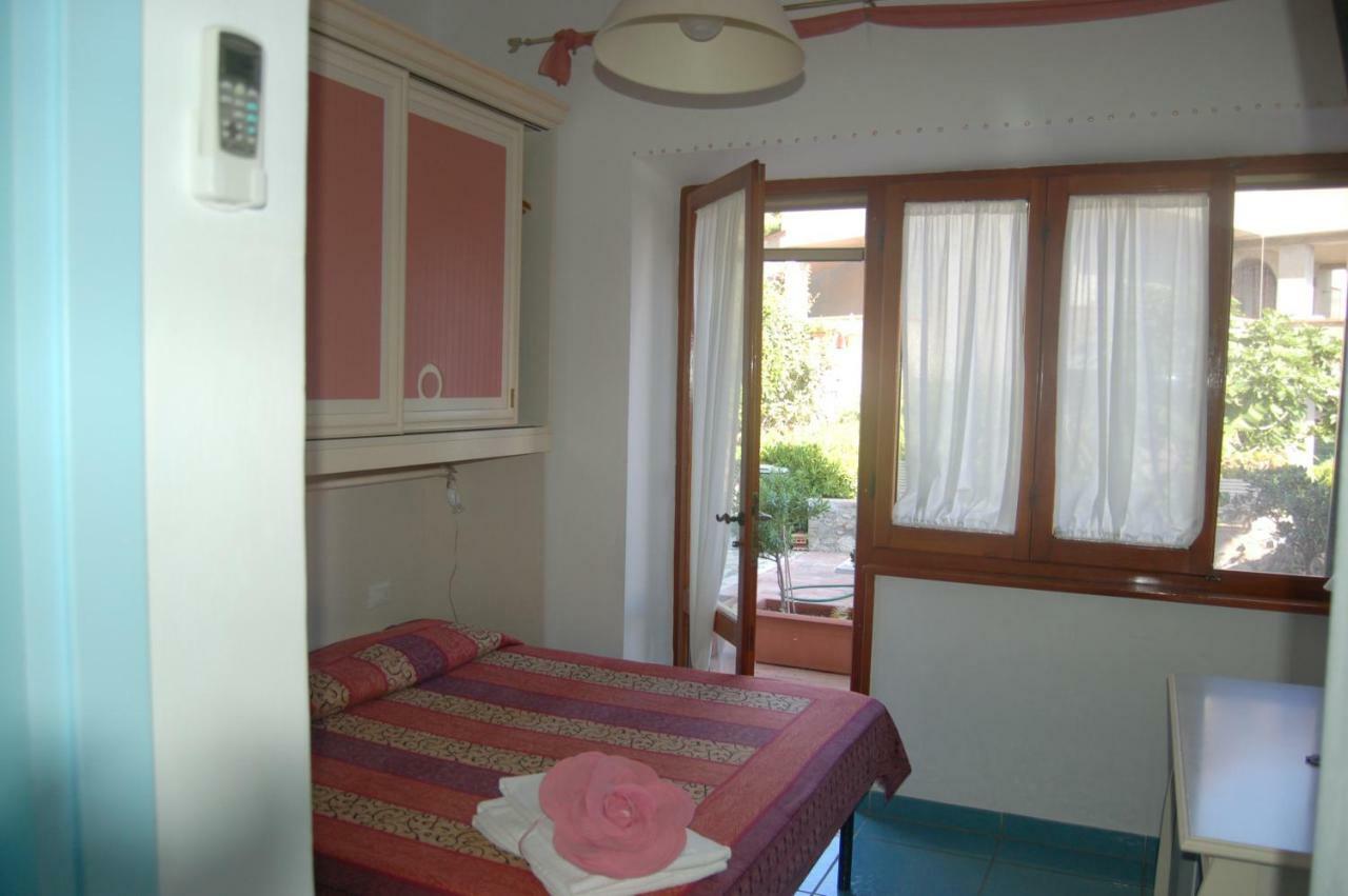 Bed and Breakfast La Rosada Giglio Porto Exterior foto