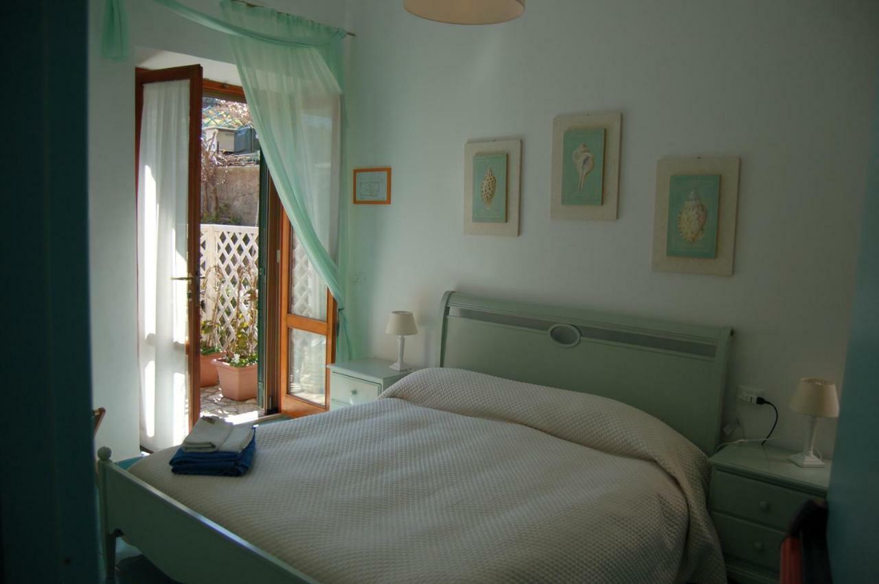 Bed and Breakfast La Rosada Giglio Porto Exterior foto